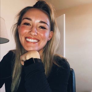 Meet your Posher, Andi